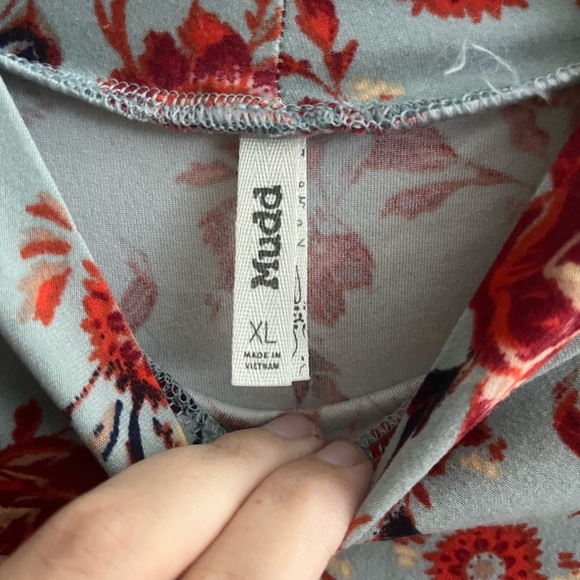 MUDD Floral Dress - Picture 4 of 8